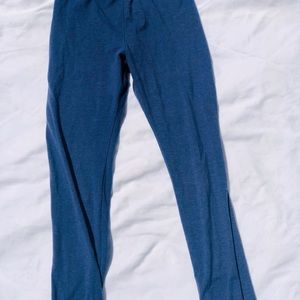 Navy blue leggings